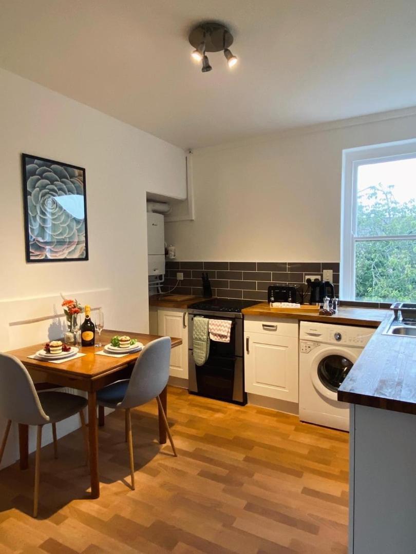 Stylish 2Br Getaway Near Bath'S Best Spots! Εξωτερικό φωτογραφία